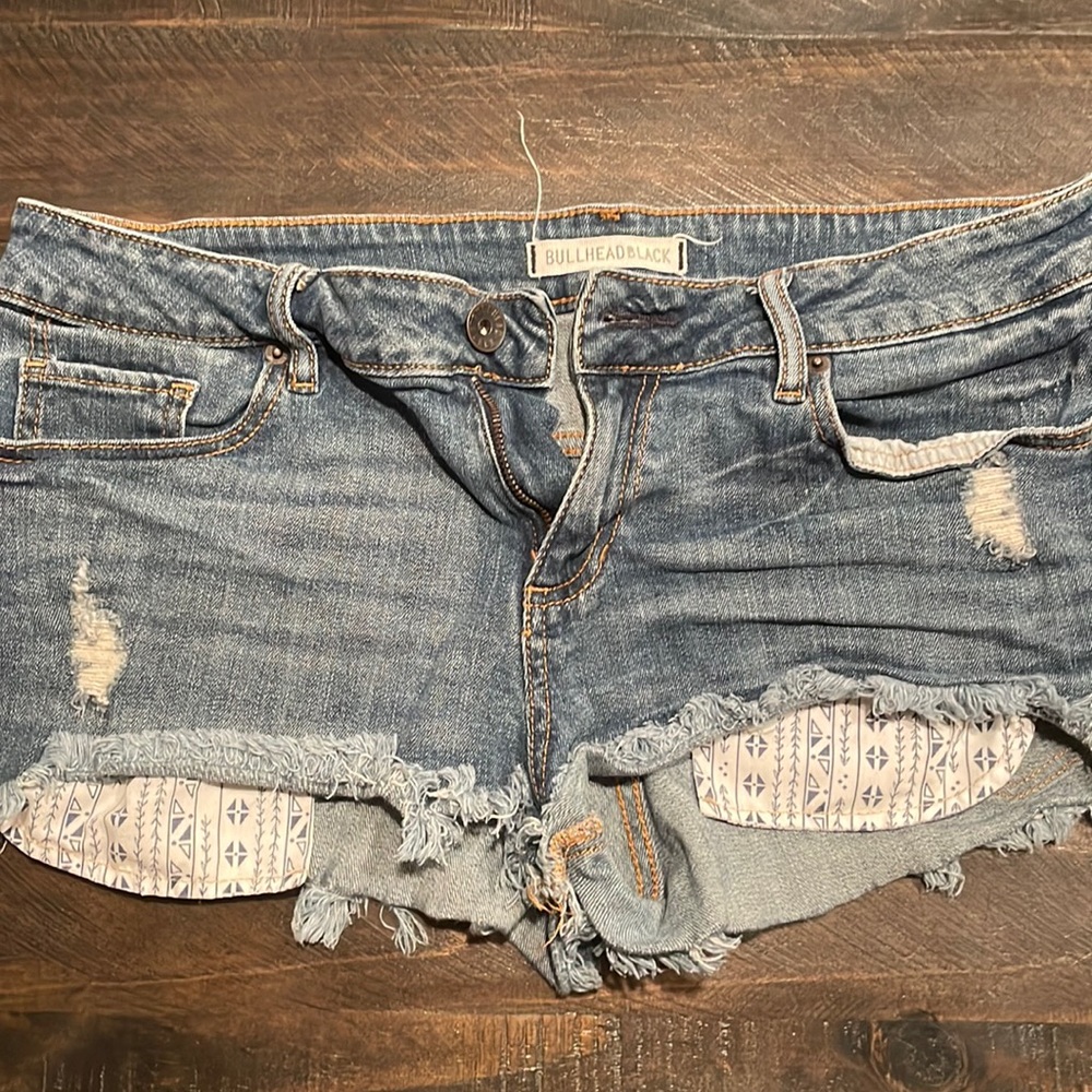 Bullhead  jean shorts